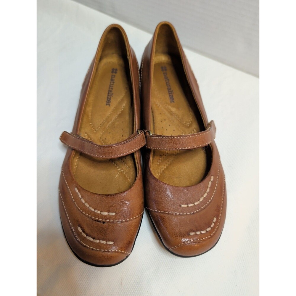NATURALIZER Women's Mary Janes 6 1/2 Brown Leather Cottagecore Preppy Casual